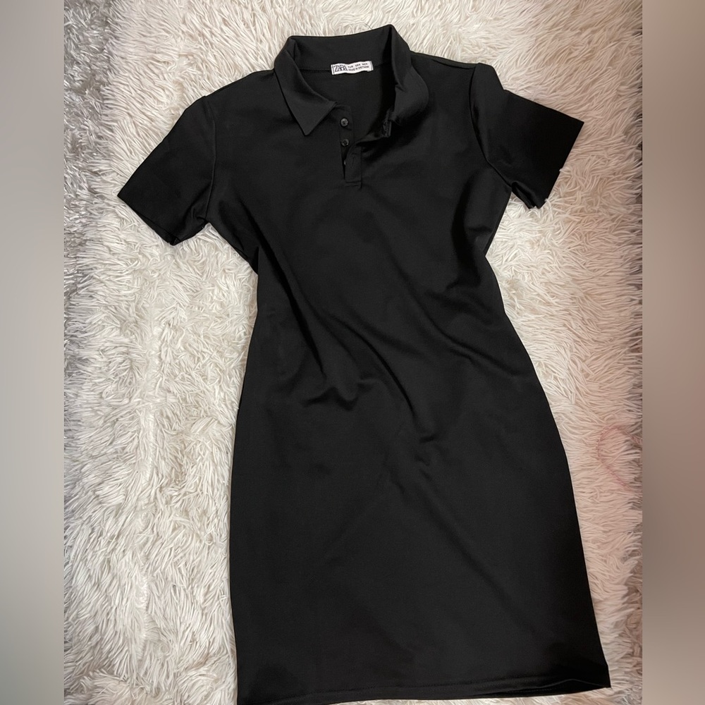 Zara polo dress
FREE T-Shirt With Order